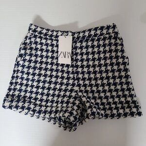 Zara short textured pants Sz S